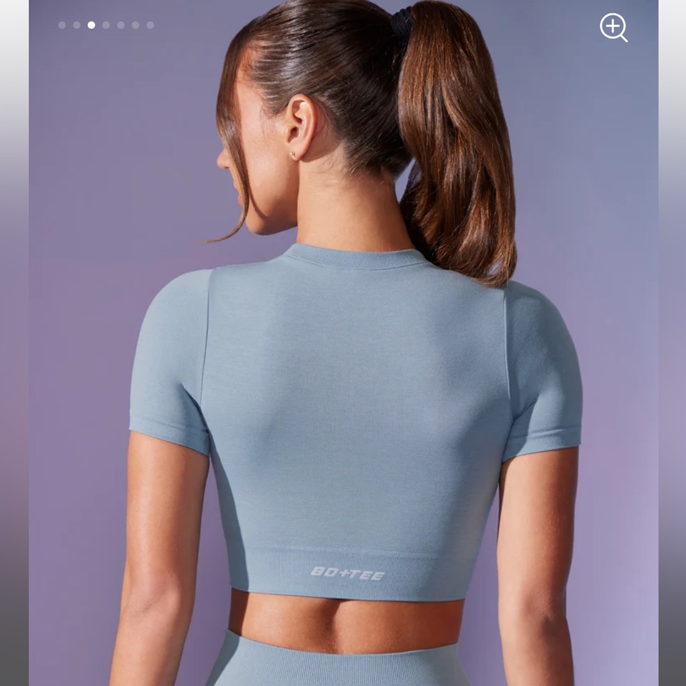 BO+TEE Cap Sleeve Define Luxe Crop Top in Denim Blue - Picture 4 of 6